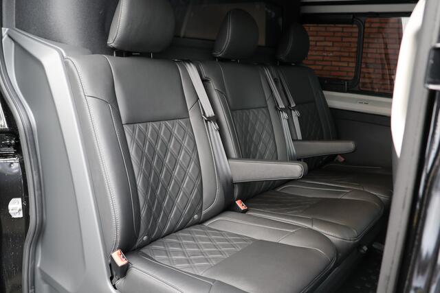 Renault TRAFIC 2.0 170 PK L2H1 DC | Dubbel Cabine | L+R Schuifdeur | Navigatie | Blind Spot | Camera | CarPlay | Trekhaak | Stoelverwarming | Virtual Cockpit | 5-Zitter | Dubbel cabine | NAP Logisch | NL Auto