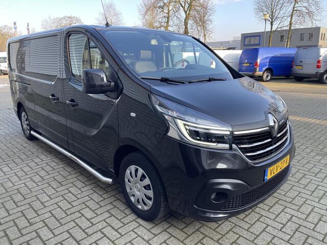 Renault TRAFIC 2.0 dCi 120pk T29 L2H1 Work Edition / vaste prijs rijklaar ¤ 17.950 ex btw / lease vanaf ¤ 302 / zwart metallic / ingerichte laadruimte / camera / airco / cruise / trekhaak !