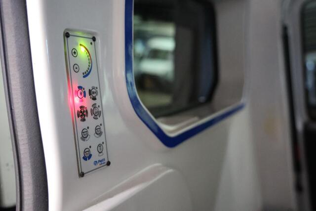 Renault TRAFIC AMBULANCE VSAV Rettungswagen Krankenwagen