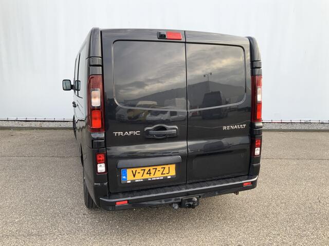 Renault TRAFIC 1.6 dCi T29 L2H1 Dub Cab Dub Schuifdeuren Airco Cruise Camera Trekhaak 2000 kg Alu Velg Euro 6