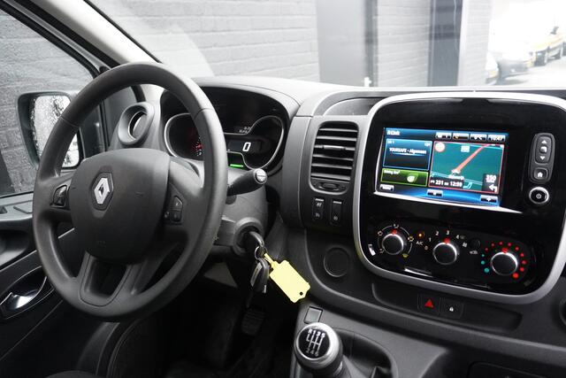 Renault TRAFIC 2.0 dCi 120PK - EURO 6 - Airco - Navi - Cruise - ¤11.950,- Excl.