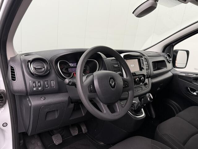 Renault TRAFIC 2.0Dci 120PK | Imperiaal | Navigatie | Camera | 3-Zits | Airco | Cruise
