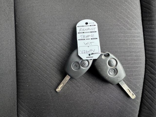 Renault TRAFIC 2.0Dci 120PK | Imperiaal | Navigatie | Camera | 3-Zits | Airco | Cruise