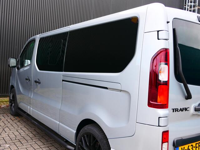 Renault TRAFIC 2.0 Blue dCi EDC 170 T29 L2H1 Luxe DC, vraag naar beschikbaarheid! Demo, Deuren met ruit, Anniversary, 19"LMV, Adaptive Cruise, Sidebars, Betimmering