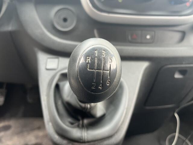 Renault TRAFIC 1.6 dCi T29L2H1 3 persoons Parkeersensoren