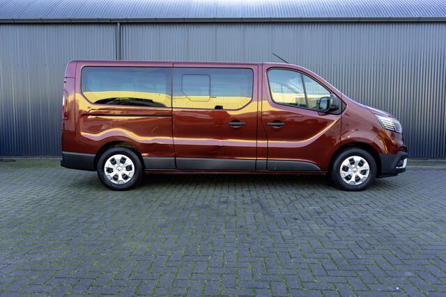 Renault TRAFIC Renault Trafic Blue dCi 150PK | L2H1 | 9-Zits | EX BTW/BPM | LED | Camera | Navi | Zijschuifdeur R+L | Cruise | Airco | PDC | Euro 6