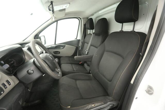 Renault TRAFIC 1.6 dCi T29 L2H1 | Airco | Cruise | 3 Zits | Trekh. | Imperiaal | Navi | Parkeersens.