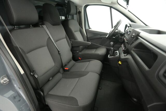 Renault TRAFIC 2.0 dCi 150PK L2H1 | Aut. | Airco | Cruise | 3 Zits | Trekh. | Stoelverw. | Parkeersens.