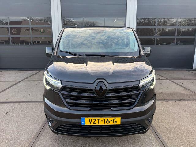 Renault TRAFIC 2.0 dCi 170 T29 L2H1 DC Luxe Black Edition