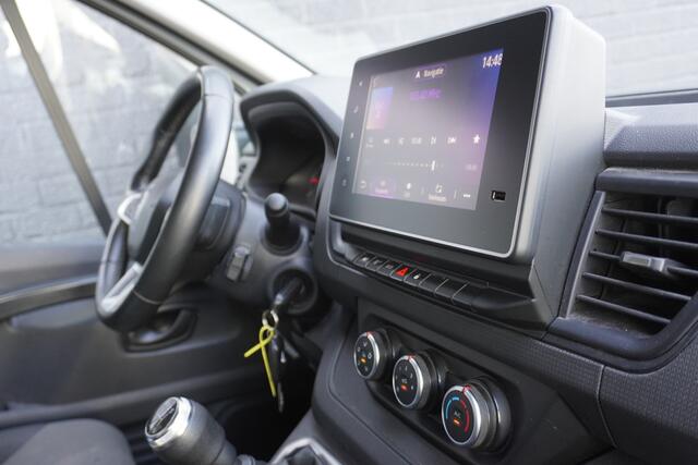 Renault TRAFIC 2.0 Blue dCi 130PK L2 - EURO 6 - Airco - Navi - Cruise - ¤19.950,- Excl.