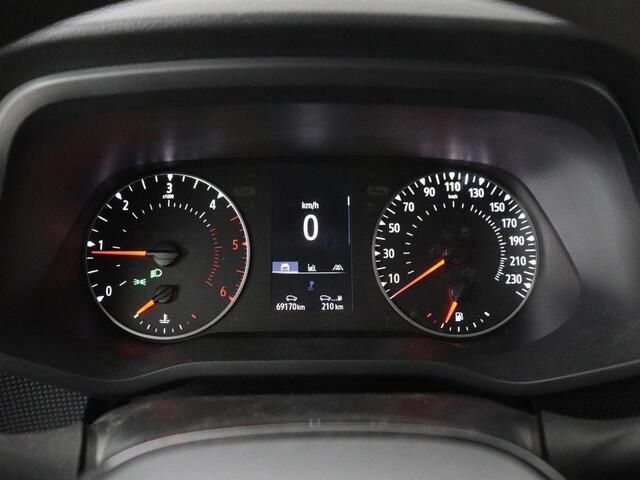 Renault TRAFIC 2.0 dCi T29 L1H1 Comfort | Trekhaak | Airco | Bluetooth | Parkeerhulp | Camera | Full LED | Cruise control | 3 Persoons