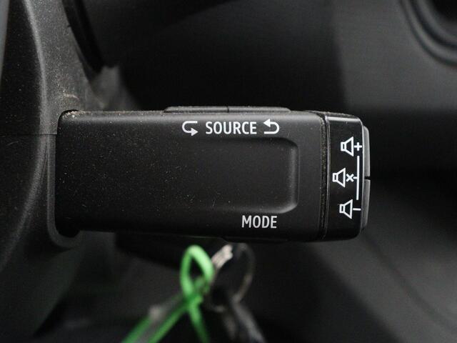 Renault TRAFIC 2.0 dCi T29 L1H1 Comfort | Trekhaak | Airco | Bluetooth | Parkeerhulp | Camera | Full LED | Cruise control | 3 Persoons