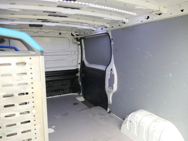 Renault TRAFIC 2.0 dCi 110 T30 L2H1 Comfort - Betimmering laadruimte + stelling - Keyless start/entry - Zijdeursloten - Stoelverwarming