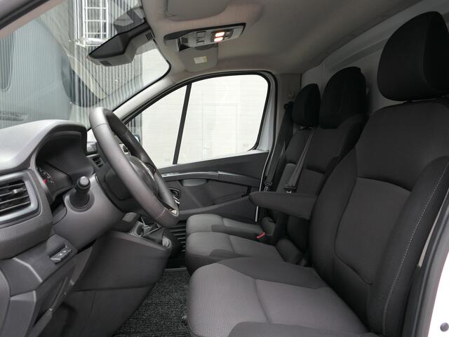 Renault TRAFIC 2.0 dCi 110 T30 L2H1 Comfort - Betimmering laadruimte + stelling - Keyless start/entry - Zijdeursloten - Stoelverwarming