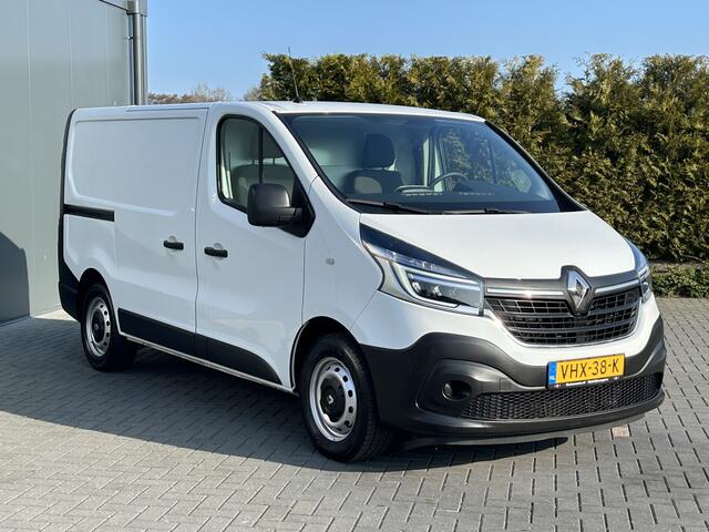 Renault TRAFIC 2.0 dCi 120 PK / L1H1 / 1e EIG. / 80.067 KM !! / 2x SCHUIFDEUR / TREKHAAK / AIRCO / CRUISE / NAVI