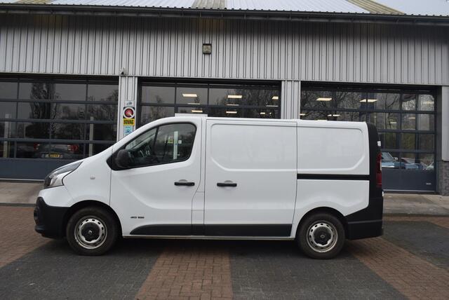 Renault TRAFIC 1.6 dCi T29 L1H1 Luxe Energy Airco Cruise control Navi km 110.000!!