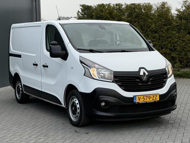 Renault TRAFIC 1.6 dCi 126 PK / L1H1 / 1e EIG. / TREKHAAK / AIRCO / CRUISE / NAVI / 3-ZITS