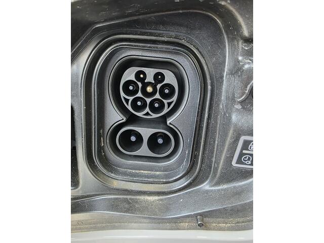 Renault TRAFIC -E-Tech /Citroen E-Jumpy L2 50 kWh SNELLADER Airco Navi DAB+ Achteruitrijcamera PDC