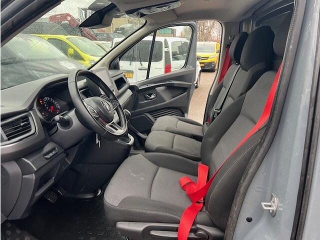 Renault TRAFIC 2.0 BlueDCI 110KW T30 L2H1 LANG AUTOMAAT KLIMA EURO6