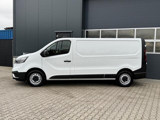 Renault TRAFIC 2.0D 130 pk L2 H1 Navi - Apple/Android - camera - all season banden - nieuw!!