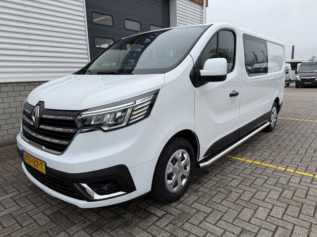 Renault TRAFIC 2.0 dCi 130pk T29 L2H1 DC 6 persoons Work Edition / vaste prijs rijklaar ¤ 24.950 ex btw / lease ¤ 407 / euro 6 / bpm vrij / trekhaak / airco / cruise / navigatie / isofix / sidebars