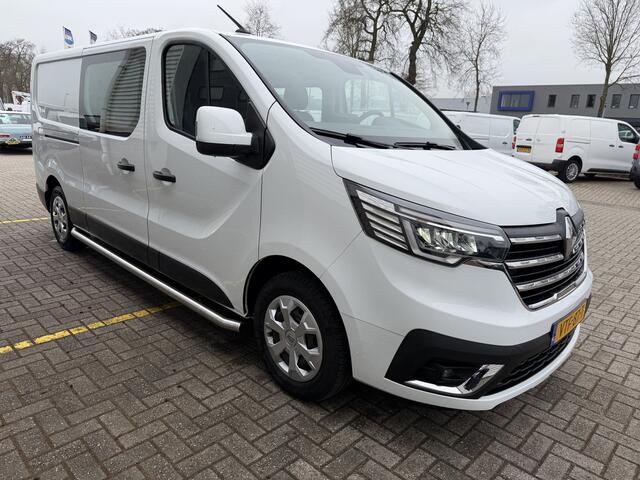 Renault TRAFIC 2.0 dCi 130pk T29 L2H1 DC 6 persoons Work Edition / vaste prijs rijklaar ¤ 24.950 ex btw / lease ¤ 407 / euro 6 / bpm vrij / trekhaak / airco / cruise / navigatie / isofix / sidebars