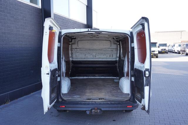 Renault TRAFIC 1.6 dCi 125PK EURO 6 - Airco - Navi - Cruise - ¤ 8.499,- Excl.