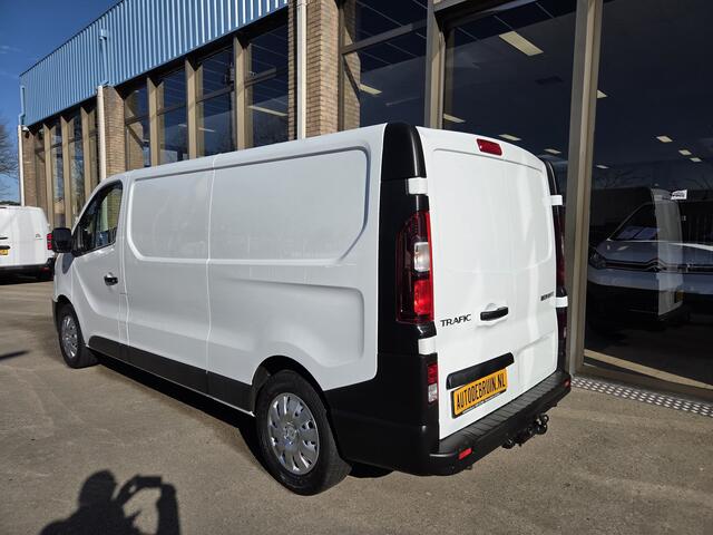 Renault TRAFIC 2.0 dCi 120Pk /88kw L2 Airco Parkeersensor Trekhaak Business