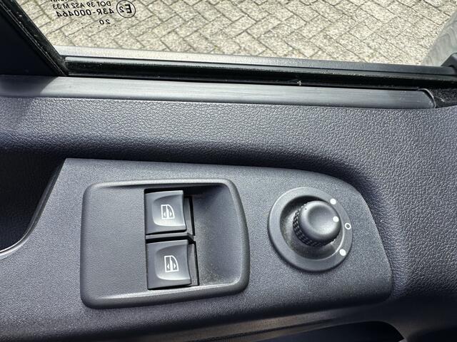 Renault TRAFIC 2.0 dCi 145 Aut.T27 L1H1 Luxe Navigatie,Camera,Pdc,Trekh