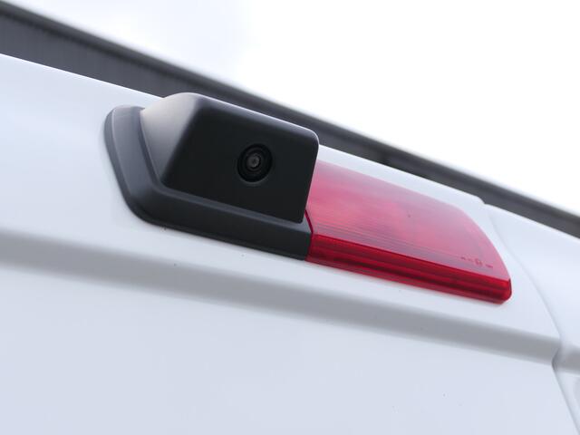 Renault TRAFIC 2.0 dCi 130 T30 L2H1 Comfort - Vloerplaat laadruimte - Camera - Trekhaak - Cruise