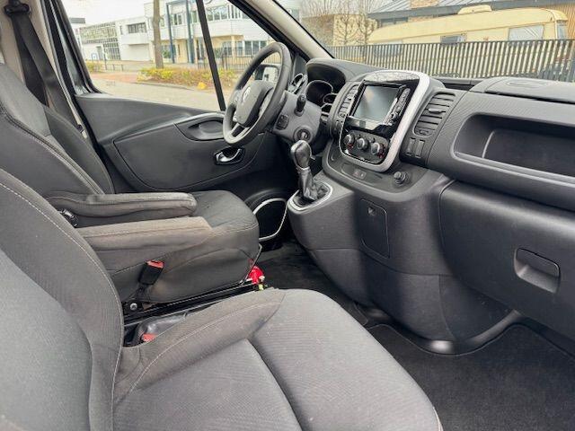 Renault TRAFIC 2.0 DCi 145pk Dubbel Cabine Automaat L2 Comfort Airco,Navigatie,Camera