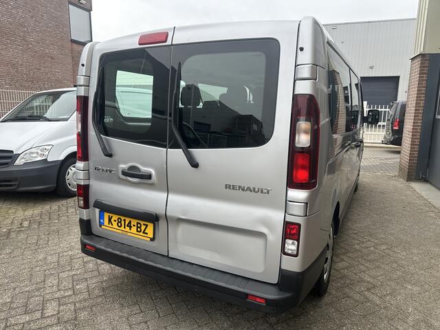 Renault TRAFIC Passenger 1.6 dCi L2 9 persoons 23950 incl. BTW/BPM Airco,Cruise,Navi,Pdc,Enz
