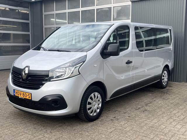Renault TRAFIC Passenger 1.6 dCi BTW / BPM VRIJ!! marge 9-Persoons Lengte 2 Airco Cruise control Navigatie PDC 1e eigenaar Combi Kombi Passenger Groepsvervoer Taxi Personenbus