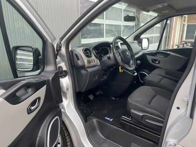 Renault TRAFIC Passenger 1.6 dCi BTW / BPM VRIJ!! marge 9-Persoons Lengte 2 Airco Cruise control Navigatie PDC 1e eigenaar Combi Kombi Passenger Groepsvervoer Taxi Personenbus