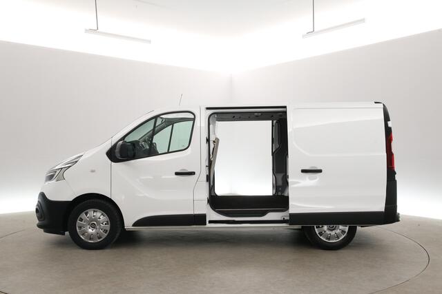 Renault TRAFIC 2.0 dCi L1H1 | Airco | Cruise | Carplay | Navi | Trekhaak | 2xSchuifdeur | Parkeersens.