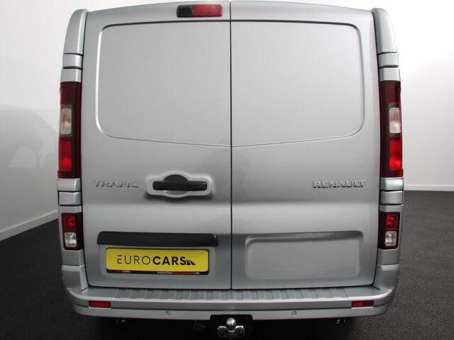 Renault TRAFIC 2.0 150PK Automaat L2H1 Advance Dubbele Cabine Navigatie bluetooth DAB Camera Airco Trekhaak Houten bekleding Lichtmetalen velgen