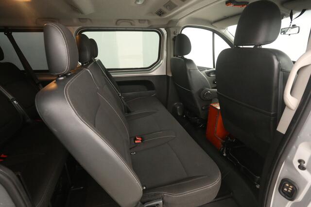 Renault TRAFIC Passenger 1.6 dCi L2H1 | Marge | Incl BPM | 8 Zits | Airco | Cruise | Navi | Parkeersens.