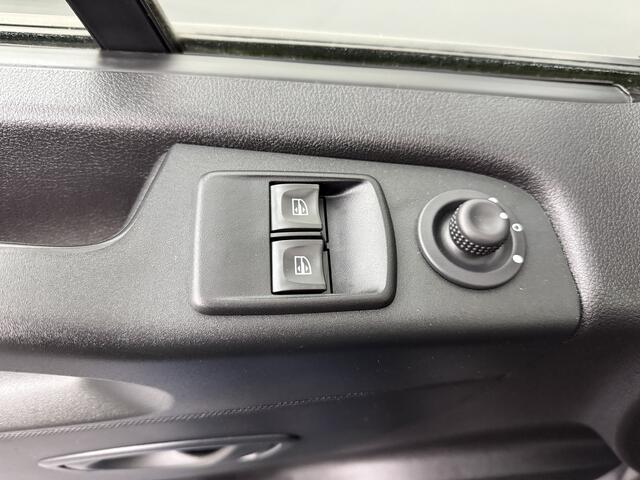 Renault TRAFIC 1.6DCi L1H1 Comfort | Navigatie | Trekhaak | Airco | Cruise | Gate locks