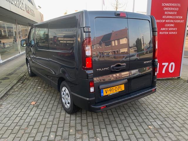Renault TRAFIC 2.0 dCi 150 T29 L2H1 DC camera keyles navi dubbel cabine Automaat