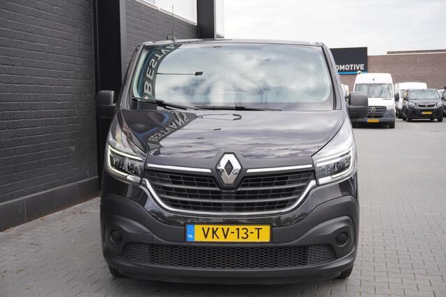 Renault TRAFIC 2.0 dCi 145PK Automaat 2x Schuifdeur EURO 6 - Airco - Navi - Cruise - ¤17.950,- Excl.