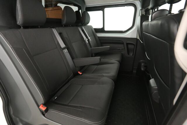 Renault TRAFIC 2.0 DCI 145PK L2H1 | DC | 6 Zits | Automaat | Airco | Camera | Cruise | Carplay | Trekhaak