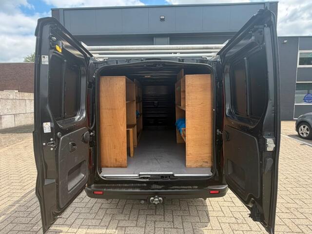 Renault TRAFIC L2 2.0 dCi 131PK / LED / Cruise / Trekhaak / Imperial / Bluetooth / Betimmering / Airco / PDC /