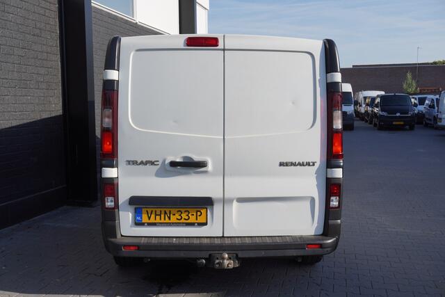 Renault TRAFIC 2.0 dCi 120PK - EURO 6 - Airco - Navi - Cruise - ¤11.950,- Excl.
