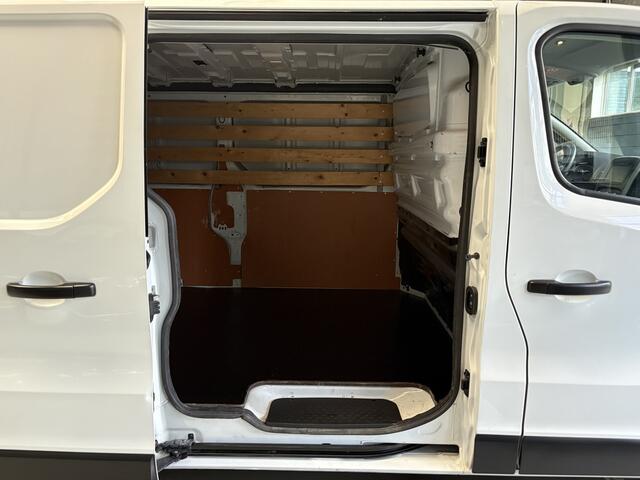 Renault TRAFIC 2.0 dCi 120 T29 L2H1 Comfort Side bars, Lichtmetalen velgen