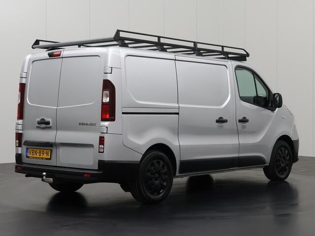Renault TRAFIC 1.6DCi Imperiaal | Trekhaak | Euro 6 | Navigatie | Camera | Airco | Cruise | 3-Zits