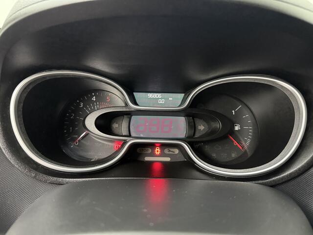 Renault TRAFIC 1.6DCi Imperiaal | Trekhaak | Euro 6 | Navigatie | Camera | Airco | Cruise | 3-Zits