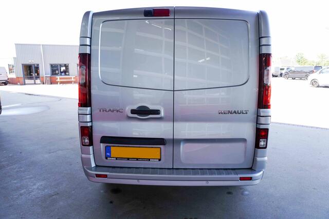 Renault TRAFIC 2.0 Blue dCi 170PK T29 L2H1 Extra DC Automaat nr. V38 | Climate | Cruise | Navi | Camera