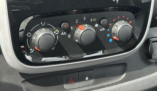 Renault TRAFIC 1.6 dCi L2 DC Dubbele cabine MARGE btw vrij 63DKM!