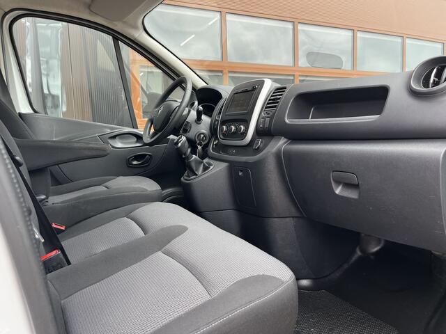 Renault TRAFIC 2.0 dCi 120pk E6 Comfort 3p Lease ¤276 p/m, 2x Schuifdeur, Trekhaak, Airco, Navi, PDC, Led, Cruise controle, Onderhoudshistorie aanwezig