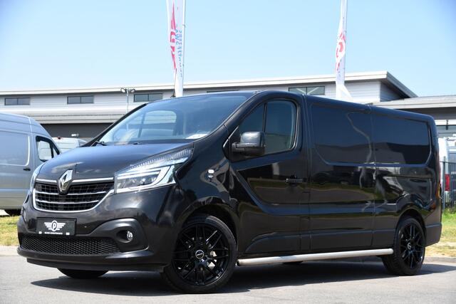 Renault TRAFIC 2.0 dCi 145 T29 L2H1 Black Edition Cruise, Sensoren, LED, 145pk, Multimedia, Automaat, Trekhaak, Betimmering, NAVI, Uniek!
